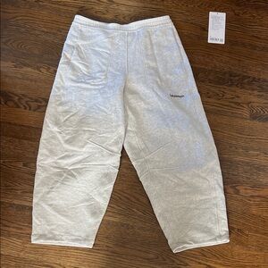Lululemon loungeful barrel-leg high-rise crop - M